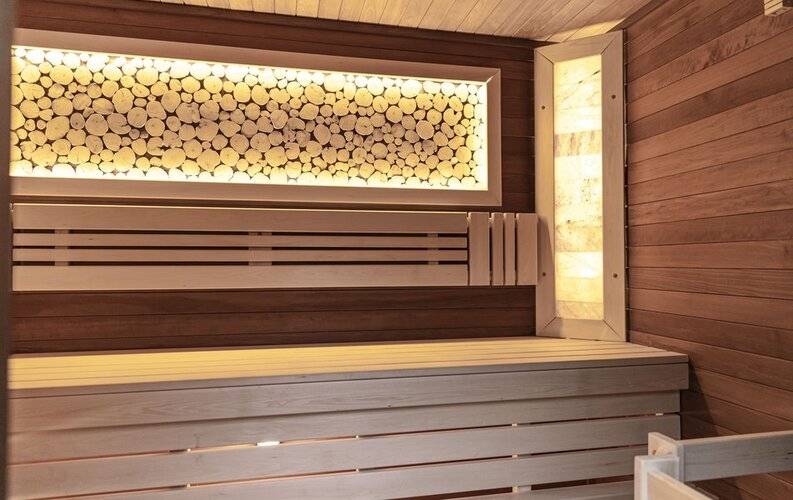 Lotus Hotel & Spa
