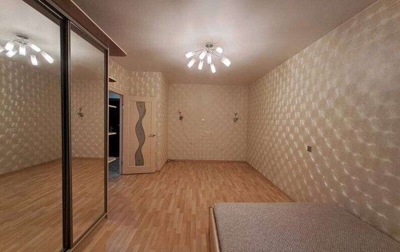 Самоцвет На Варшавской