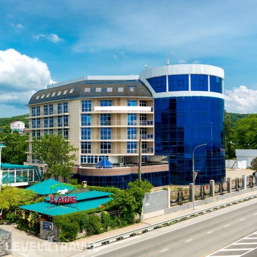 фотографии отеля Кристал Аппарт (Б. Кристал Делюкс Отель) в Россия(Лермонтово) - фото №1