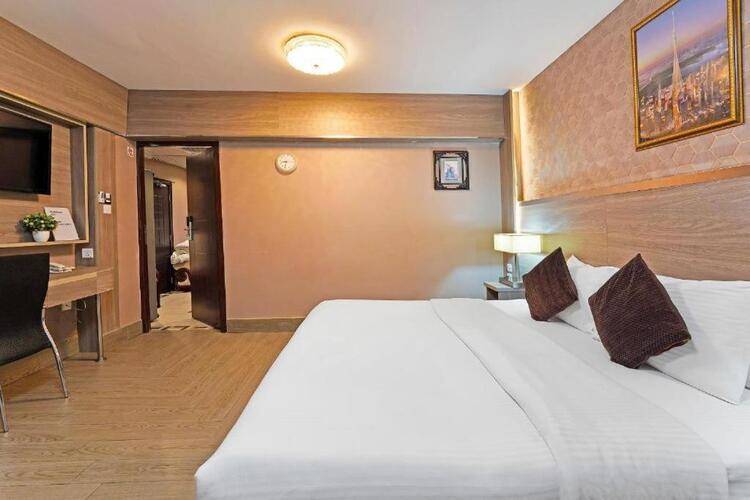 Transworld Hotel