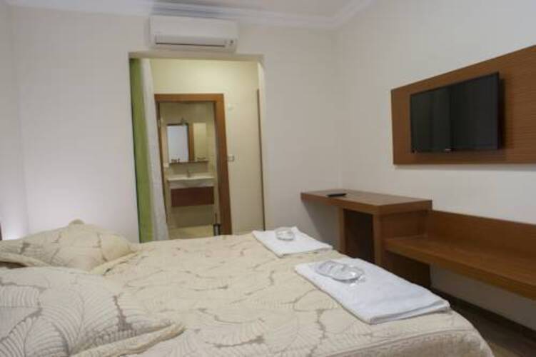 Selena Hotel