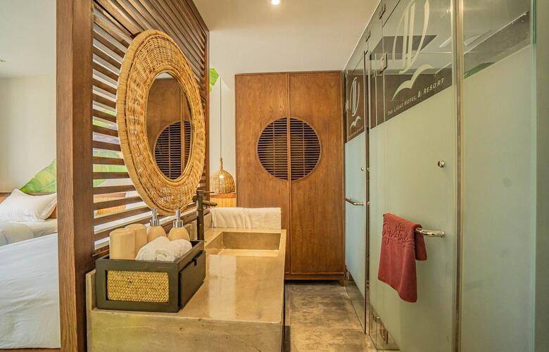 The Signature Hotel Nha Trang