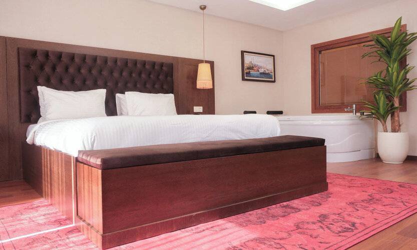 Phellos Suites