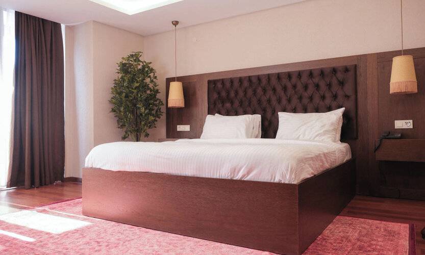 Phellos Suites