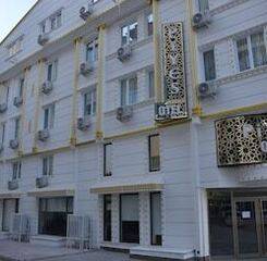 $item['hotel']['name']