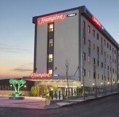 $item['hotel']['name']