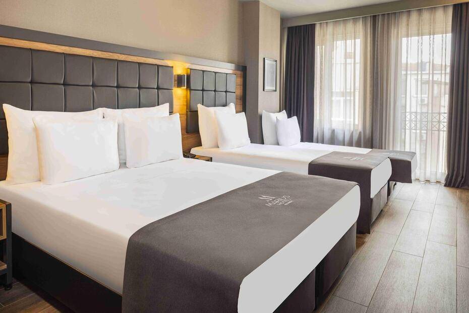 Marius Hotel