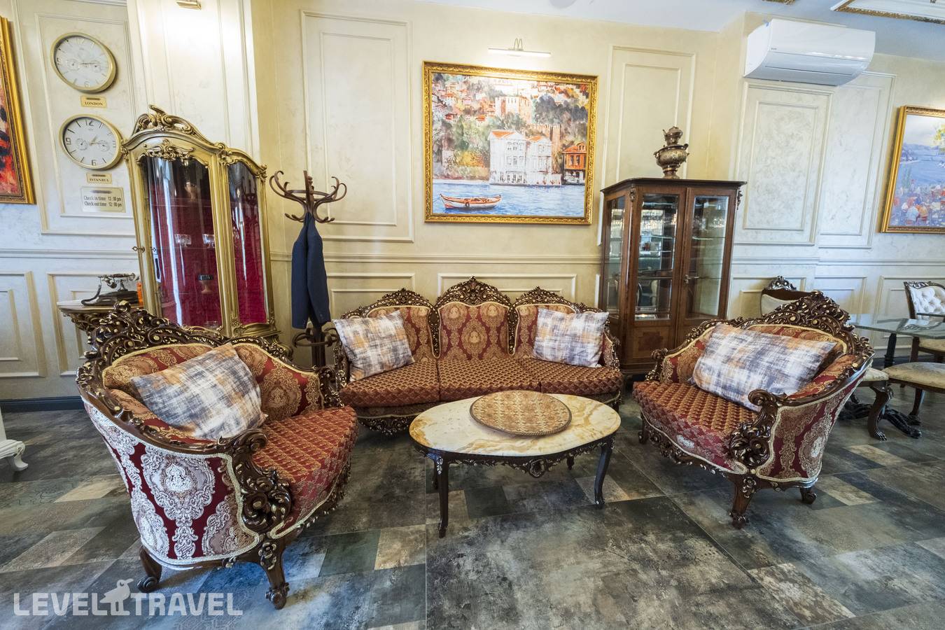 Solomon's Mansion Hotel — фото 9