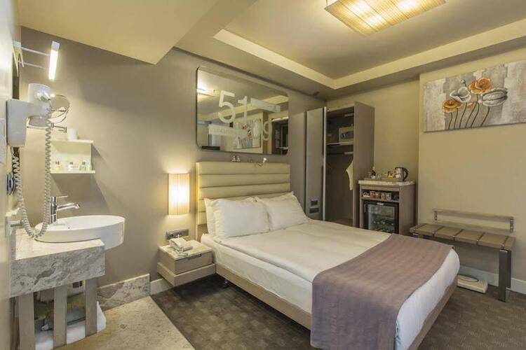 Ramada By Wyndham Istanbul Pera