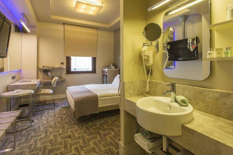 Ramada By Wyndham Istanbul Pera
