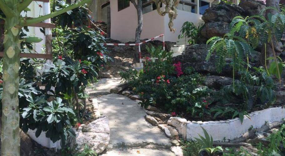 Sunrise Villas Resort