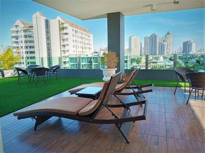 The Qube Fifty Hotel