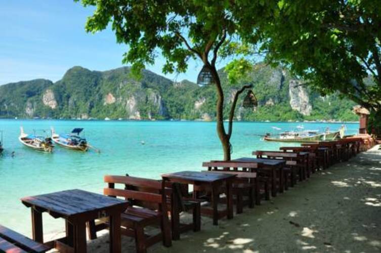 Phi Phi Rimlay Cottage
