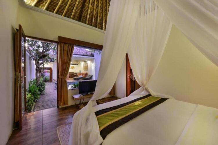 Avery Le Nixsun Villa