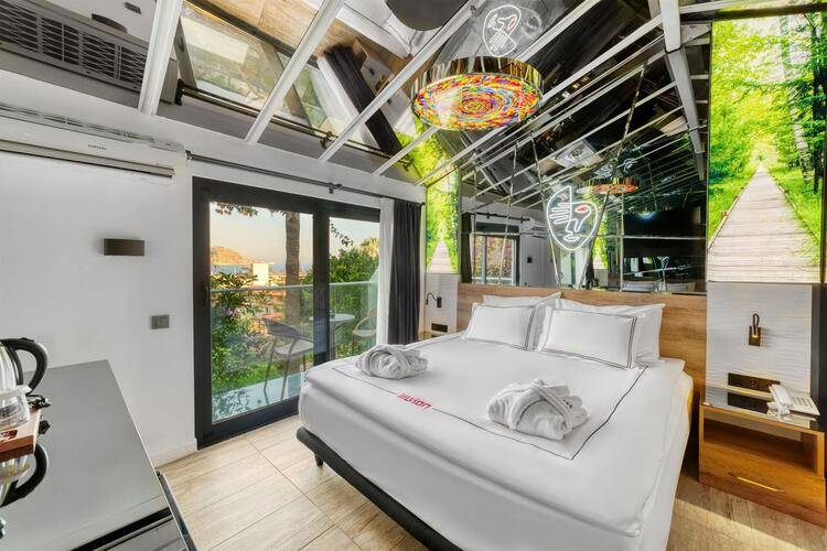 Illusion Beach Club Hotel (Adults Only 16+)