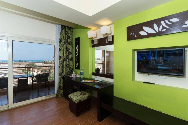 La Rosa Boho Aqua Park Hotel