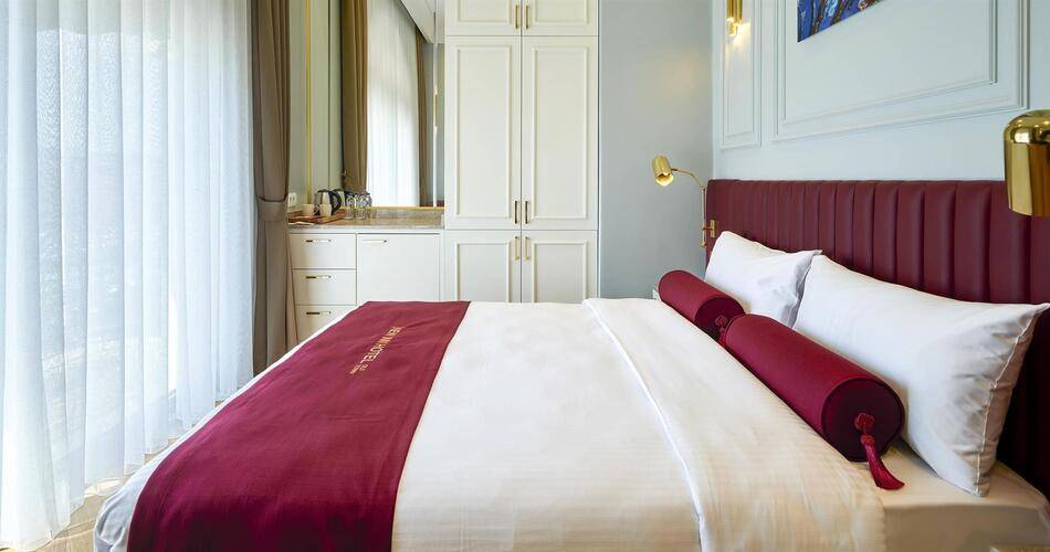 New Inn Hotel Old Town