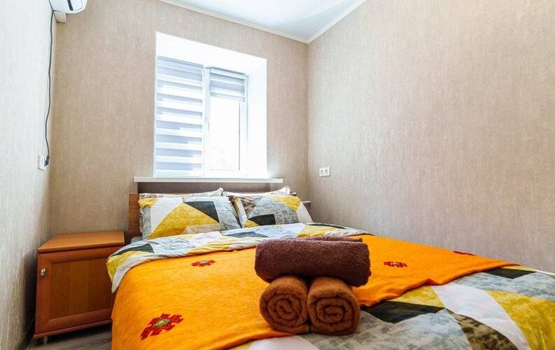 Letoapart (Летоапарт) На Исаева 13 Апартаменты