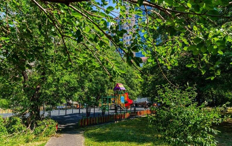 Letoapart (Летоапарт) На Исаева 13 Апартаменты