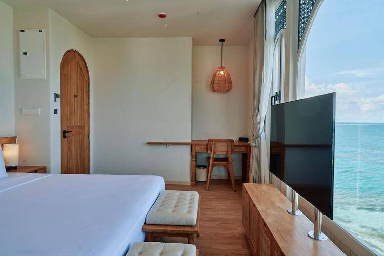 Stone Hotels Maldives