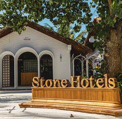 $item['hotel']['name']