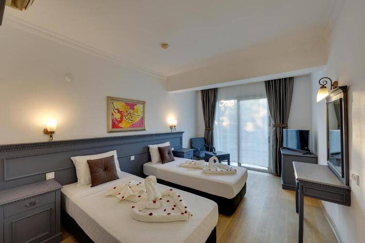 Regulus Beach Resort Gümbet