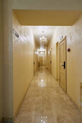Versale Hotel