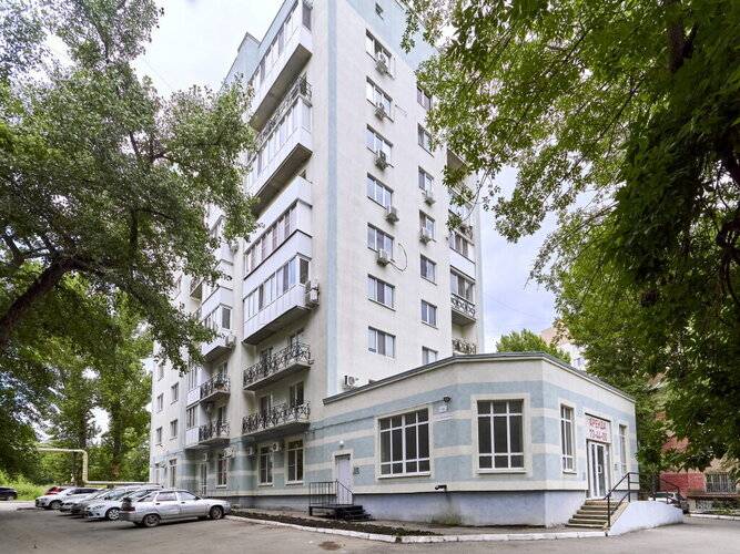 Versale Hotel
