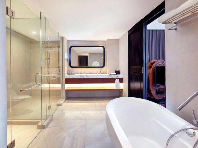 Grand Mercure Bali Seminyak