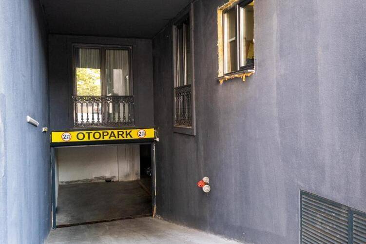 216 Bosphorus Suite