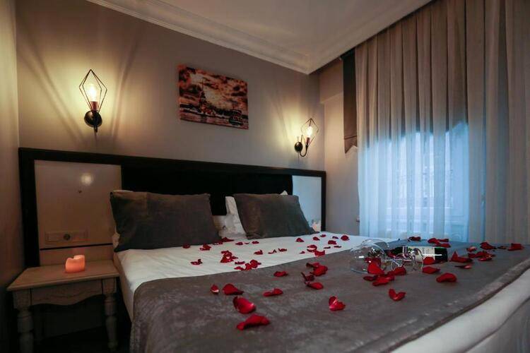 Grand Inova Hotel