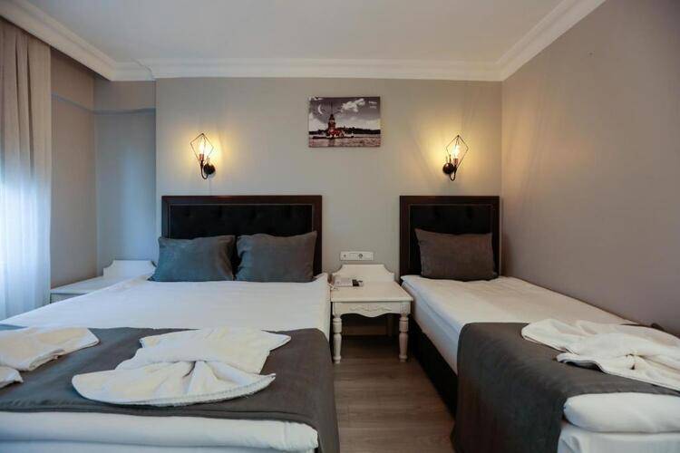 Grand Inova Hotel