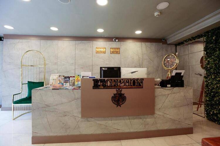 Grand Inova Hotel