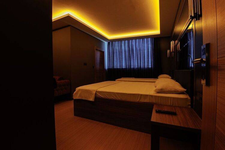 216 Trend Suite