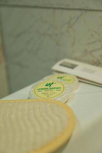 Lenora Airport Hotel