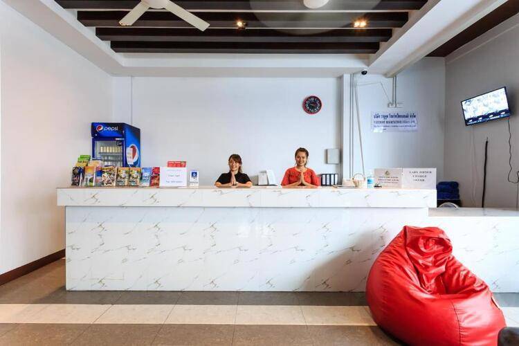 77 Bangla Hotel