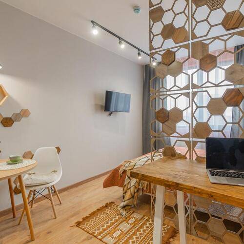 Салют Апарт 5