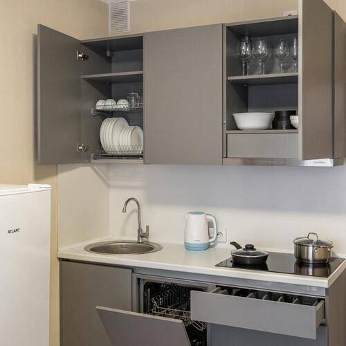 Салют Апарт 6