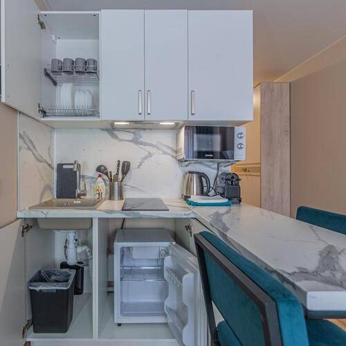 Салют Апарт 64