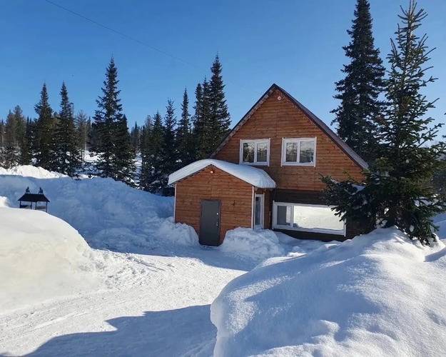 Guest House Избушки