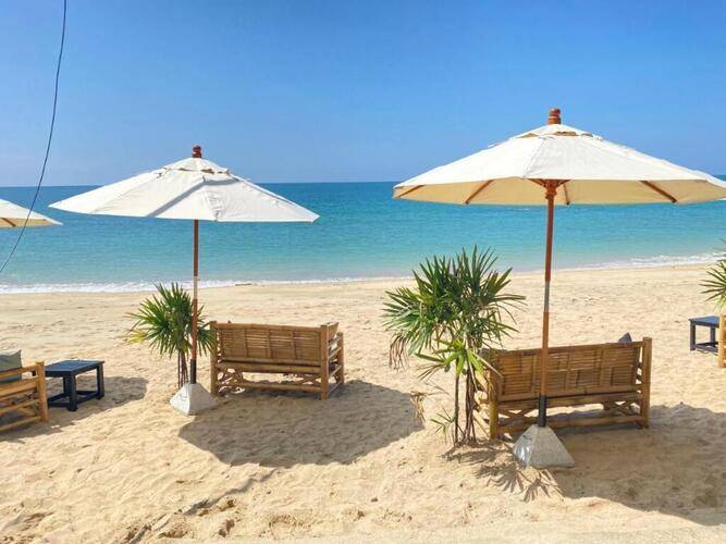 Lanta Palace Beach Resort And Spa