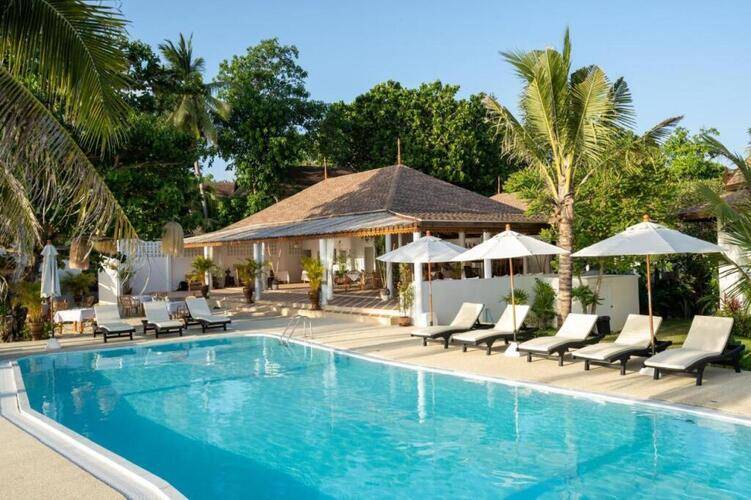 Lanta Palace Beach Resort And Spa