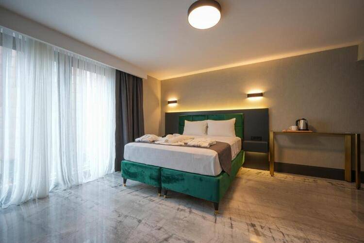 Hotel Kurucesme Business