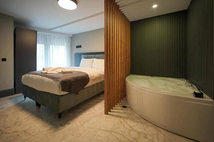 Hotel Kurucesme Business