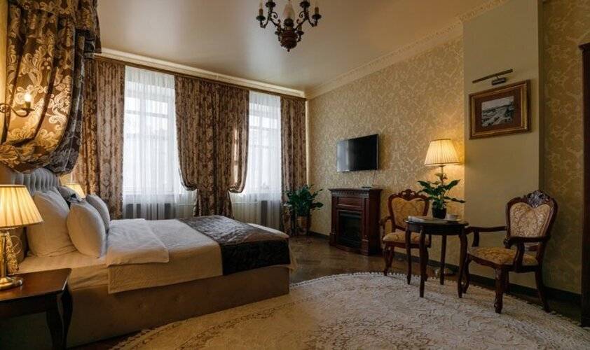 Евроуют Мостовая 37