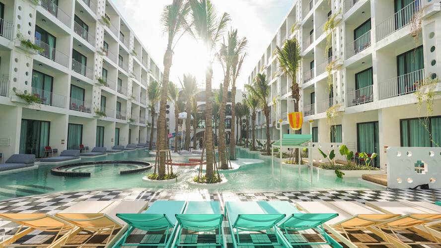 Sugar Marina Resort Pop Kata Beach
