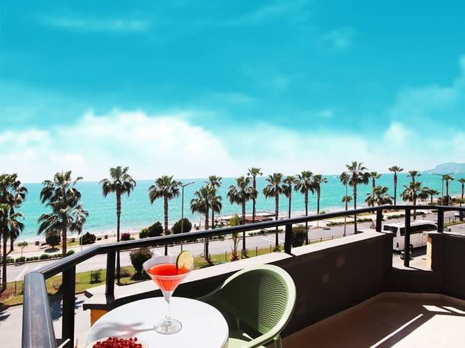 Btq Gold Twins Boutique Hotel