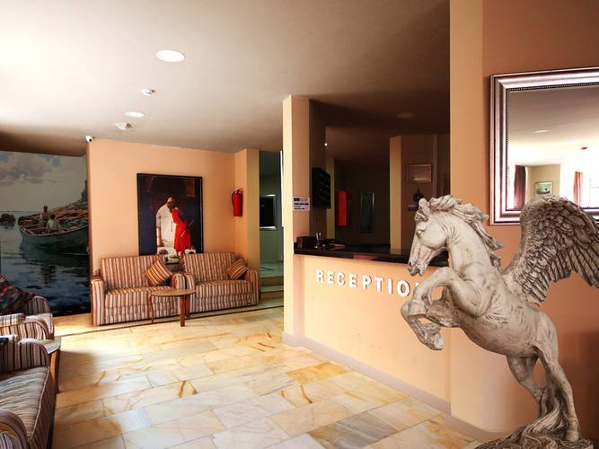Btq Gold Twins Boutique Hotel