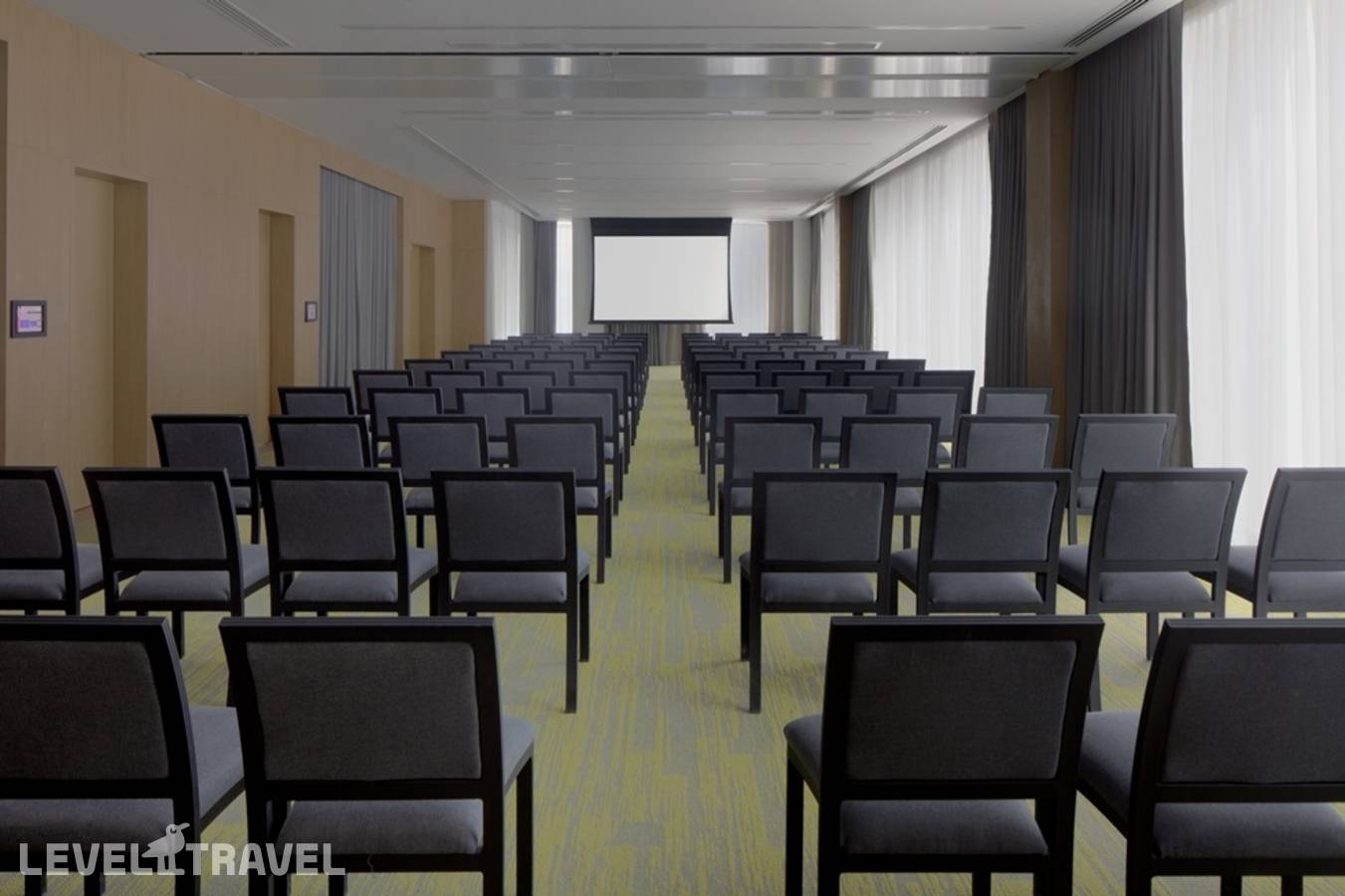 фотографии отеля Holiday Inn Dubai Business Bay Hotel в ОАЭ(Бизнес Бей) - фото №9