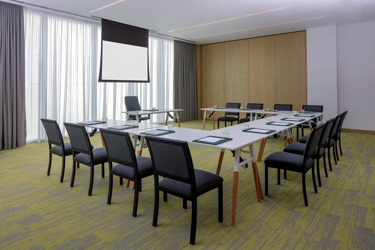 Holiday Inn Dubai Business Bay Hotel